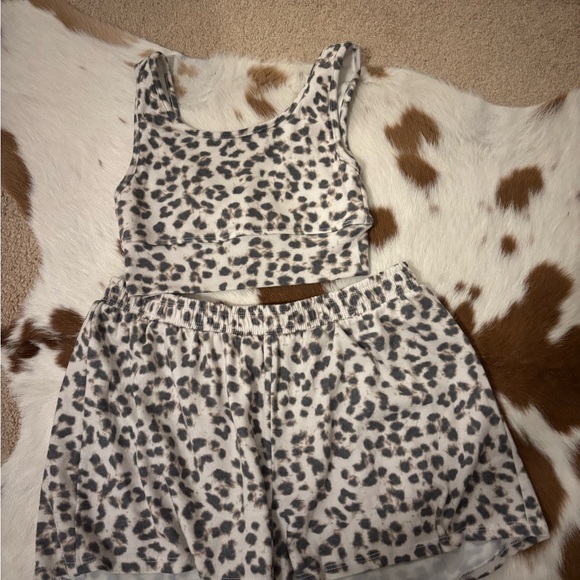 BRAND NEW z supply pajamas